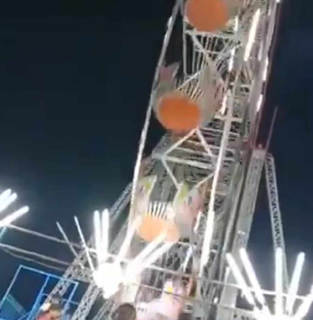 Konstrukcija pala na zemlju, sedmoro prevoze u bolnicu, među njima i deca!