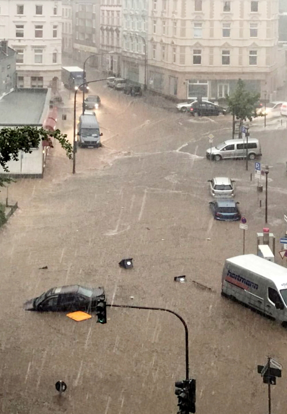 Ruski HAARP kriv za kišu u Srbiji