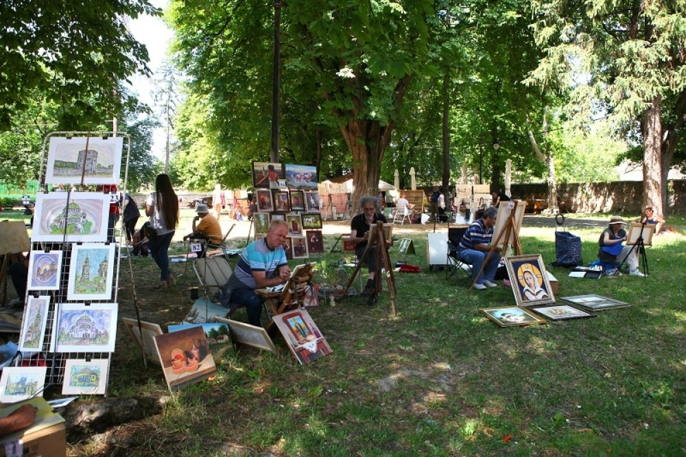 Boje i oblici belog grada
