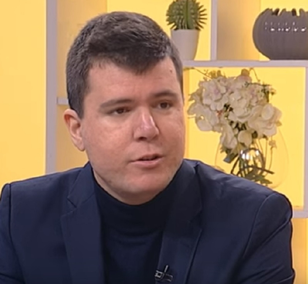 Malagurski napao i psovao ženu sa detetom u garaži tržnog centra (VIDEO)