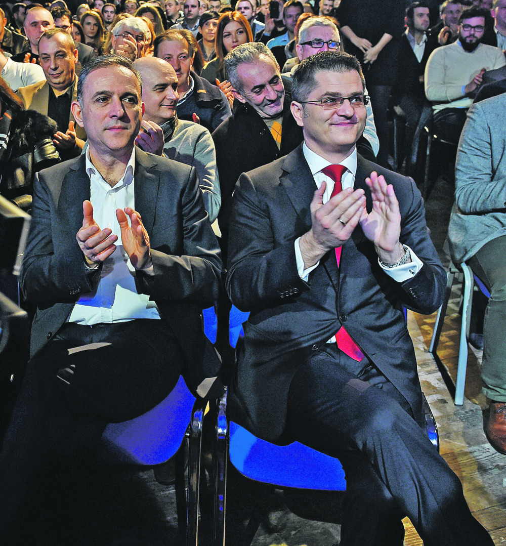 Jeremić preko Ponoša špijunira Vojsku?!