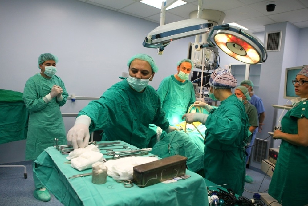 Ostavili mu gazu u kolenu nakon operacije, na kraju ostao bez noge, ali to nisu jedine njegove muke!