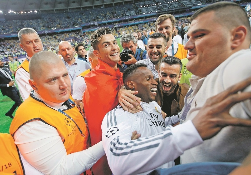 Pogledajte kakve ZVERI će čuvati Ronalda na Mondijalu! (FOTO)