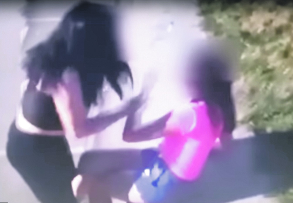 Škole i roditelji se prepucavaju, deca stradaju!