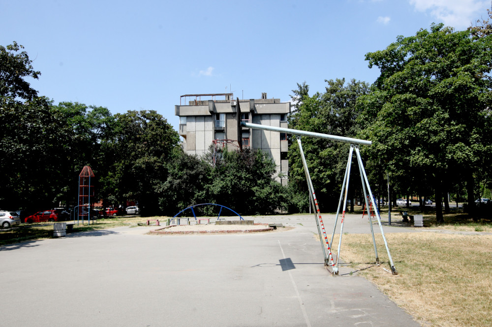 Rotvajler umalo rastrgao dečaka (9) u Novoj Pazovi uoči rođendana!