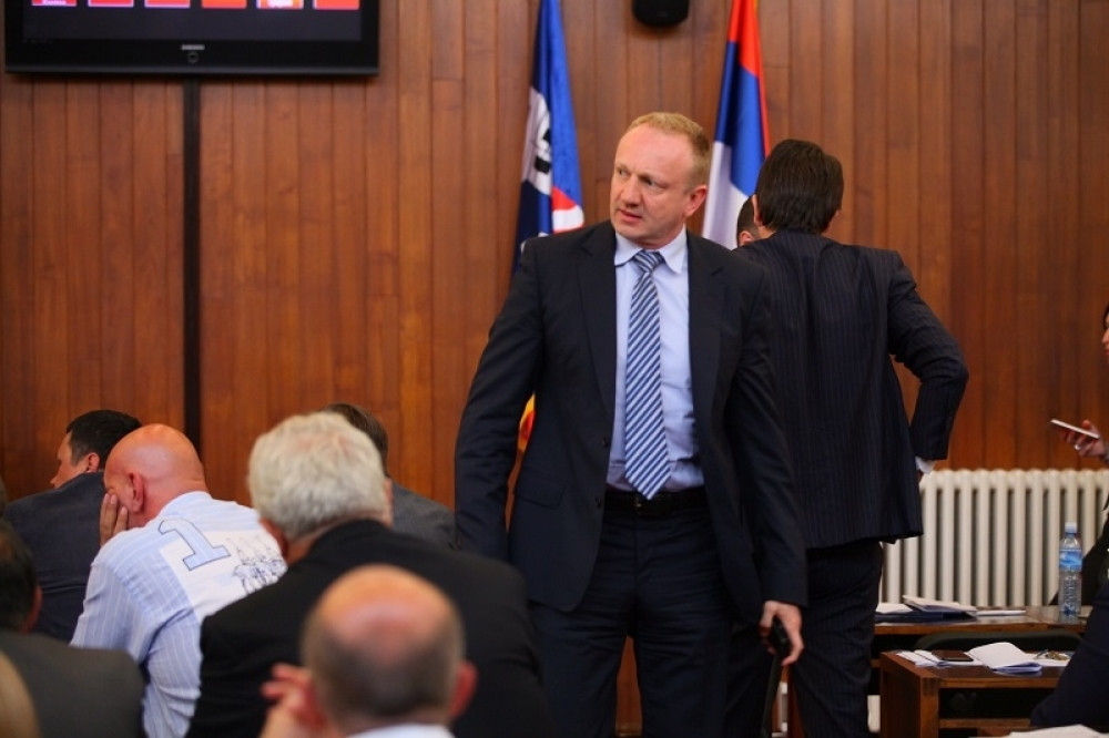 Đilas krenuo u lov na Jankovićeve glasove!