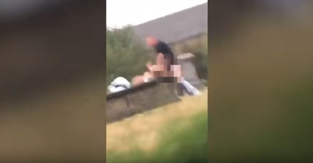 Pola sata su mi stenjali pod prozorom, a onda su napravili i dogovor!