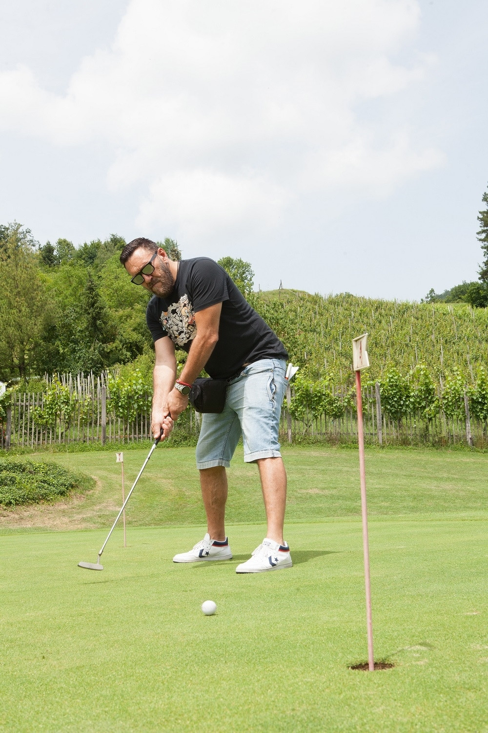 Niggor pobedio Adrianu u golfu