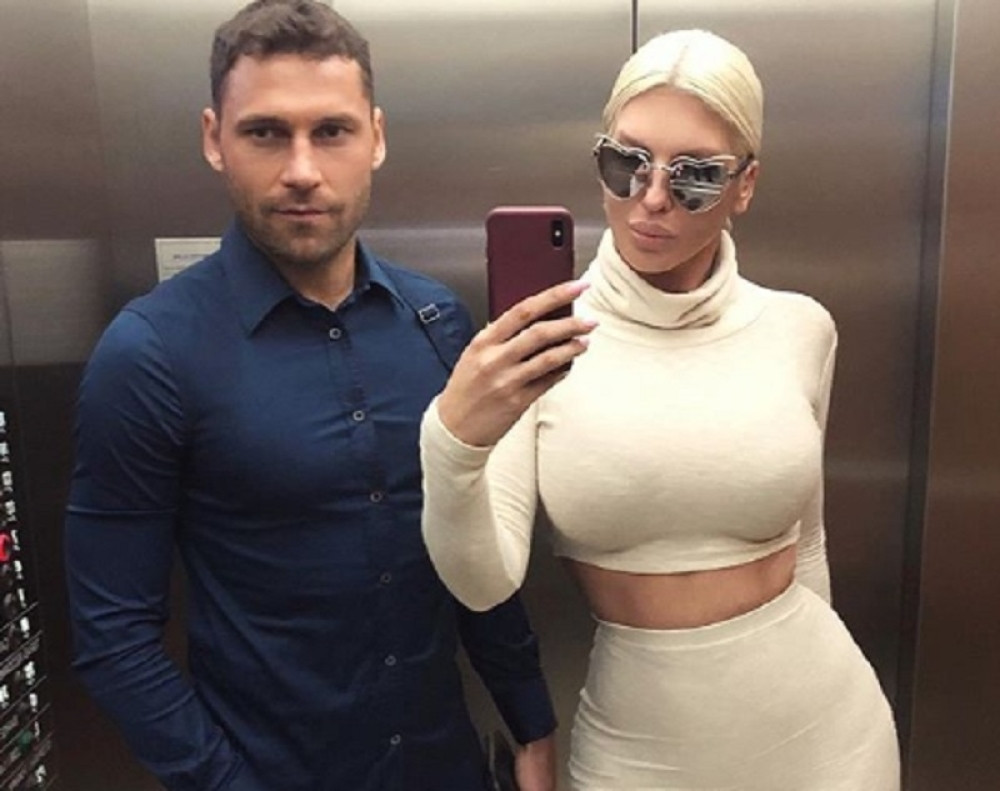 Karleuša se kroz suze poverila drugarici, ona sve otkrila: Duško mi više ne veruje! Taj kreten, Vranješ... Uništio mi je život!