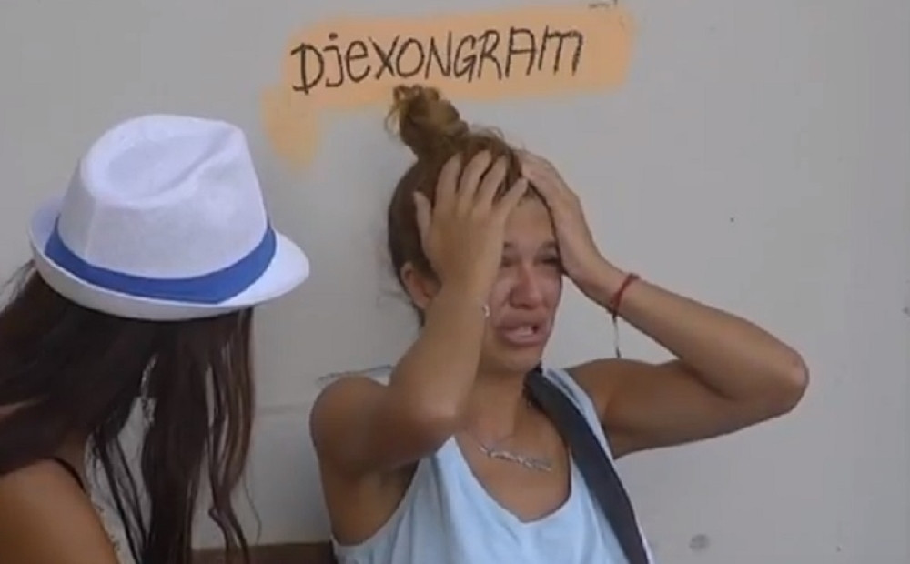 Luna se zaletela i Kiji u ruke GURNULA FOTOGRAFIJU od koje je ZANEMELA!