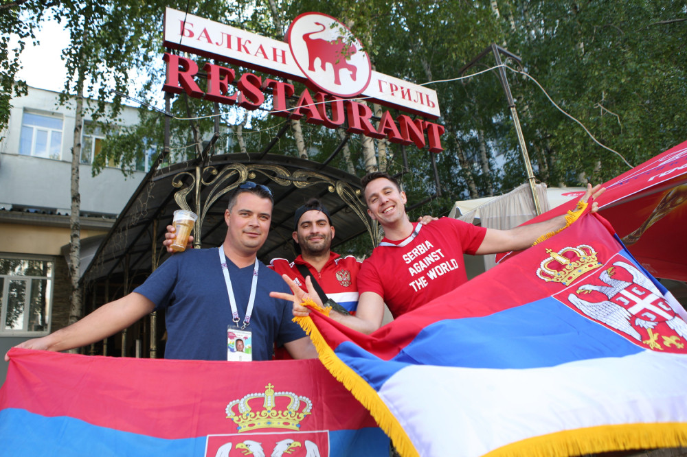 Najbolji restoran u Samari vodi SRBIN, sprema pljeskavicu od 50 KILOGRAMA! (FOTO)