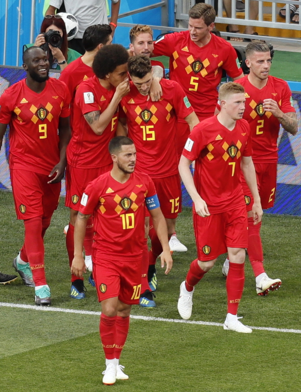 Policija uhapsila dvojicu muškaraca zbog malverzacija prilikom transfera igrača!