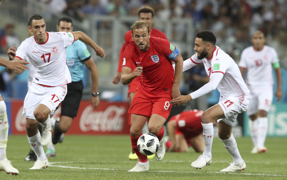 Napadač Engleske dobio NE(PRISTOJNU) ponudu od jedne bake za gol