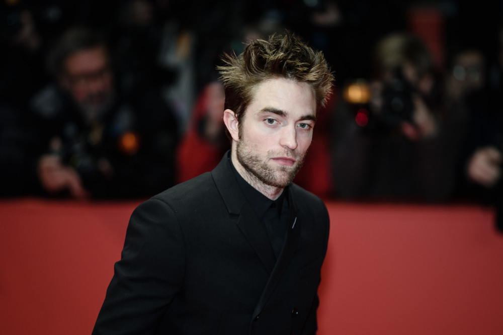 Robert Patinson IMA KORONU: Poznati glumac PREKINUO snimanje filma "Betmen"