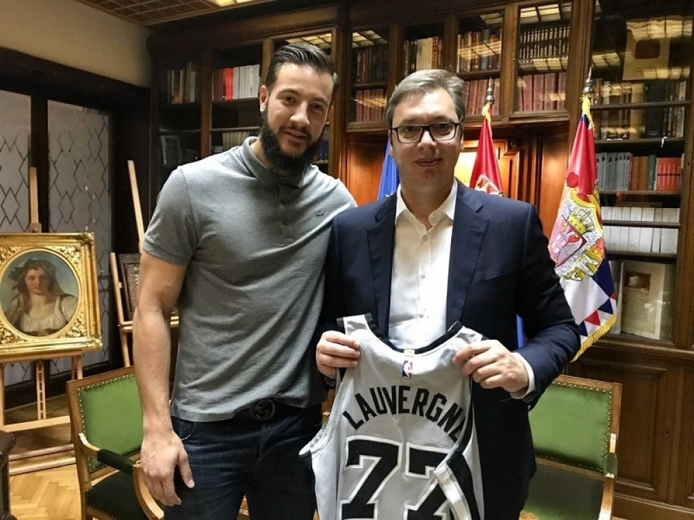 Od njegovih reči biće PUNO SRCE svakom Srbinu