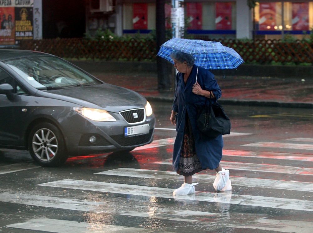 Čeka nas nezapamćeno nevreme! Meteorolozi izdali upozorenje, ogromna količina padavina u svim krajevima Srbije!