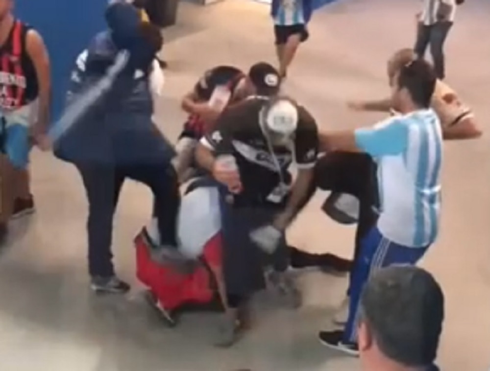 Argentinci BRUTALNO PRETUKLI hrvatskog navijača (UZNEMIRUJUĆ VIDEO)