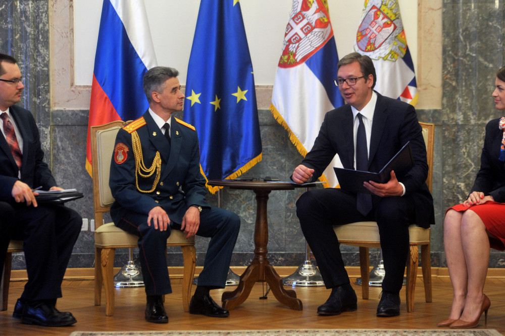 Vučić: Žalim što neću biti na koncertu večeras, moram u Brisel!