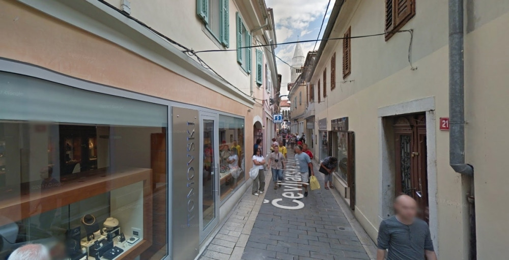 Ovom ulicom svake godine prođe na hiljade Srba, a meštanima najviše smeta OVO!