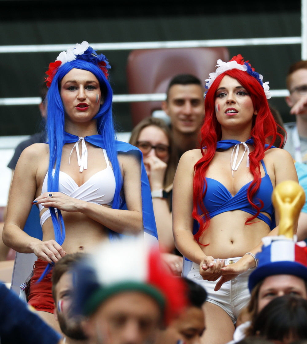 BLOG UŽIVO~Srbija izgubila zbog OVE DEVOJKE, Nemačka pokreće TREĆI SVETSKI RAT? (VIDEO)