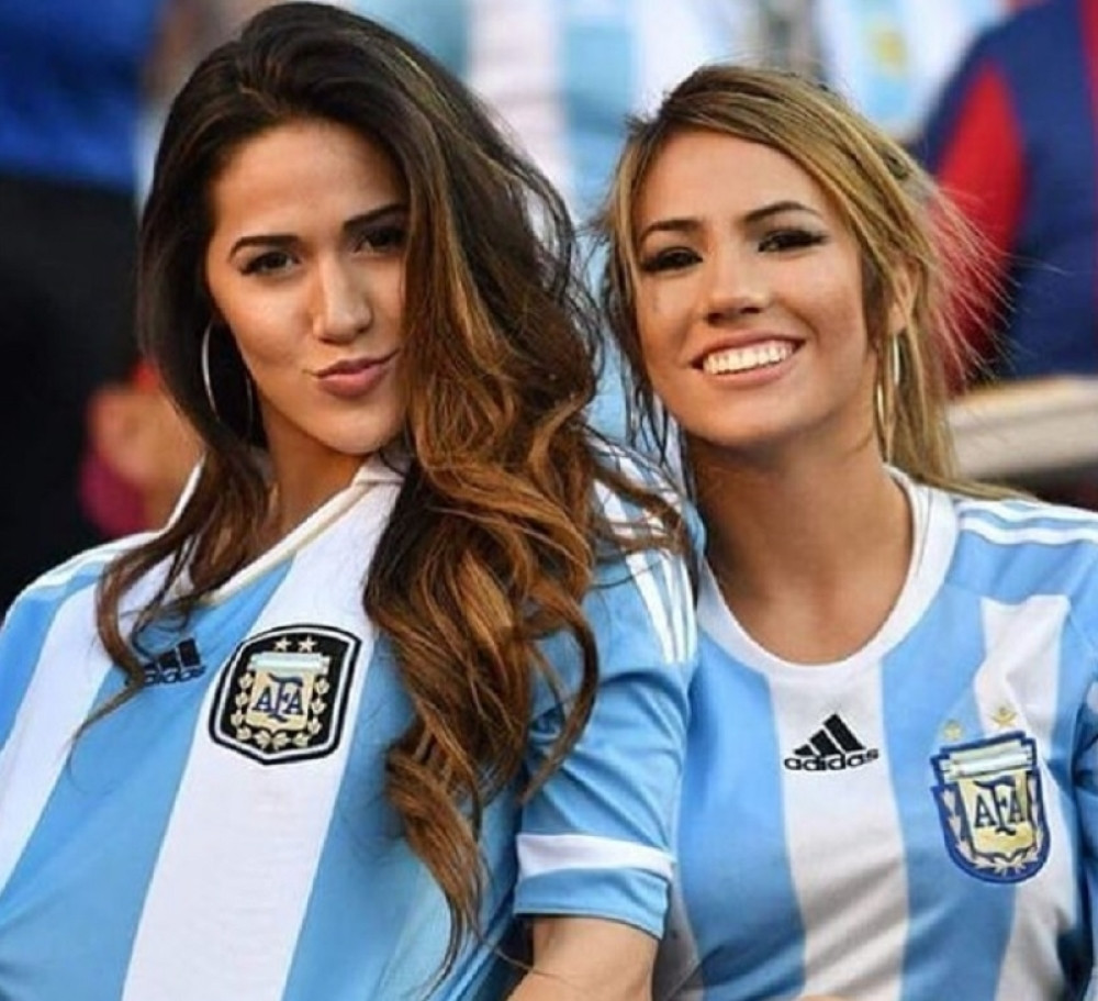 BLOG UŽIVO~Srpske lepotice stigle u Moskvu, u četvrtak DAN ŽALOSTI u Nemačkoj! (VIDEO)