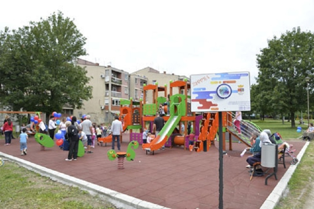 Otvoreno novo igralište u Borči