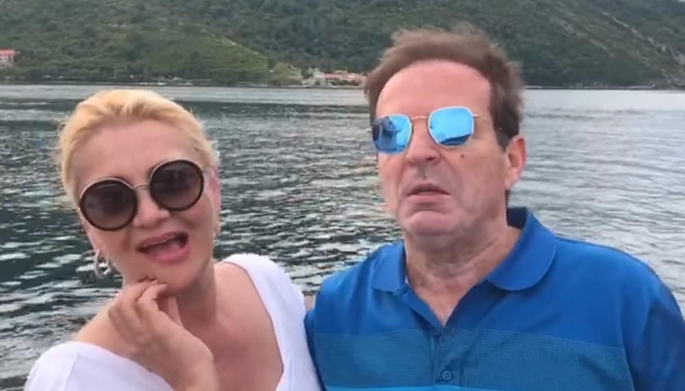Milanka i Bogoljub Karić zapevali ČUVENI DOMAĆI HIT! (VIDEO)