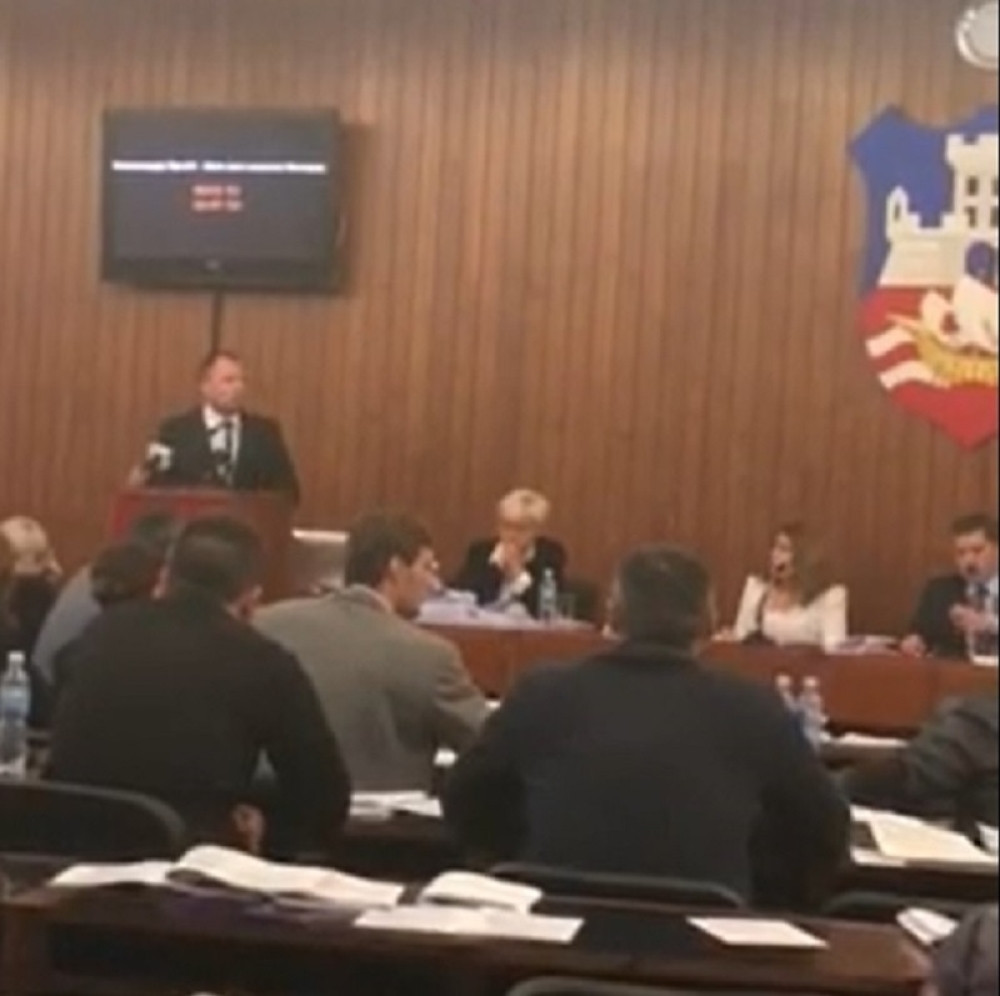 Mirković: Da Veselinović i Čokić imaju imalo obraza, podneli bi ostavku