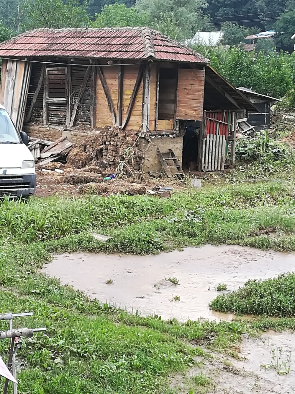 Ispovest oca čiji se sin ubio u Barajevu!