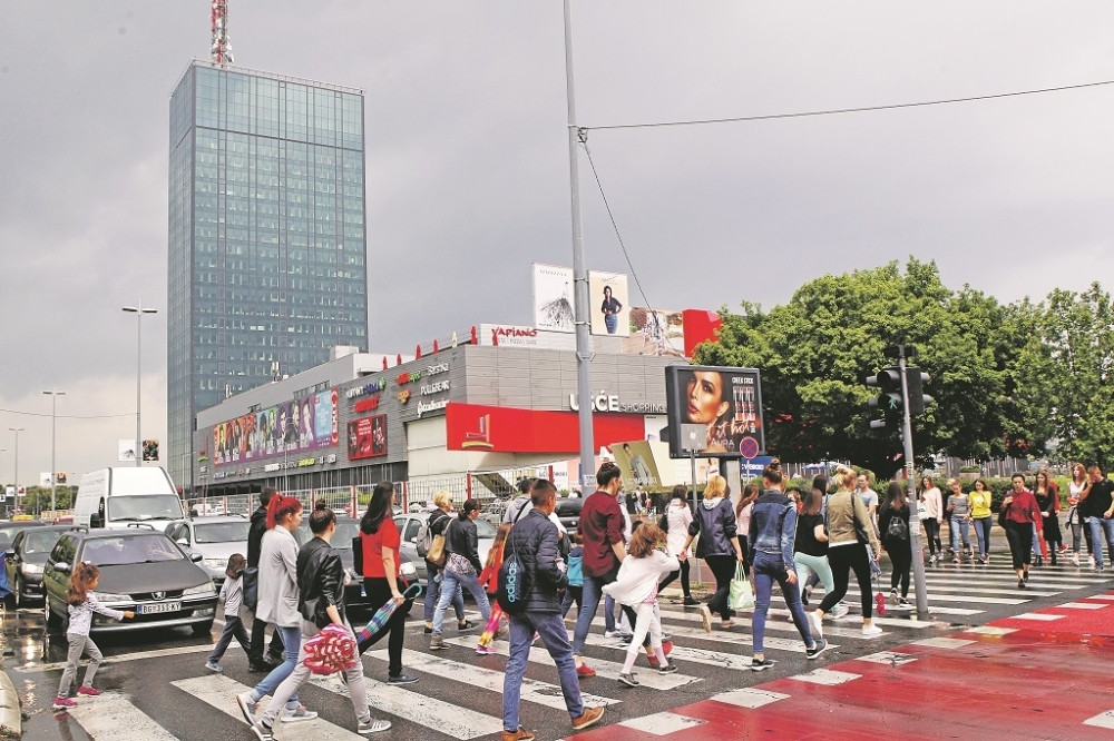 Čula sam vrisak i videla čoveka kako leži, mislila sam da je MRTAV, usledila je POMETNJA!