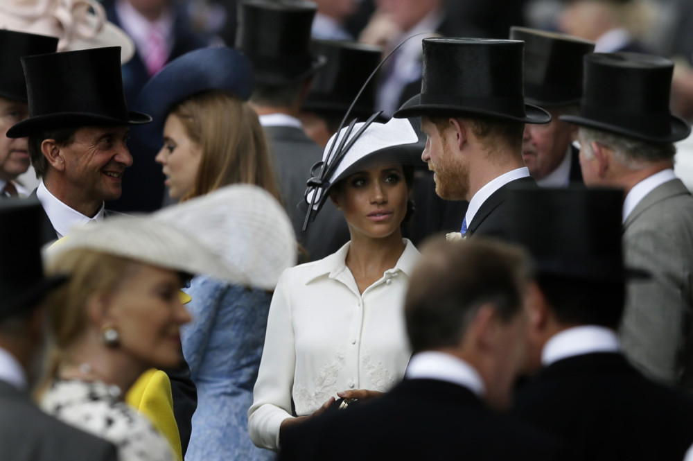 SESTRA RAZOTKRILA MRAČNU TAJNU O VEZI MEGAN MARKL I NJENOG OCA: Ako naš otac umre, to će biti isključivo zbog nje, a razlog je PONIŽAVAJUĆ!