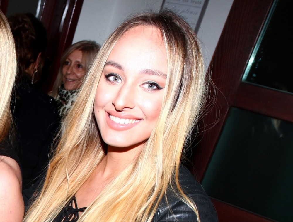 ZA SAMO 3 DANA ULAZI U ZADRUGU 2: Luna Đogani otputovala sa bivšim dečkom! Slobi NEĆE BITI DOBRO! (FOTO)