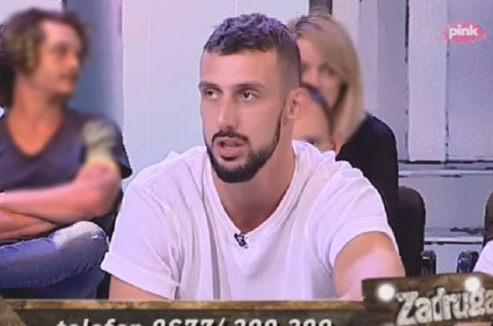 Reper skroz promenio svoj izgled, a evo i ko je zaslužan za to! (VIDEO)