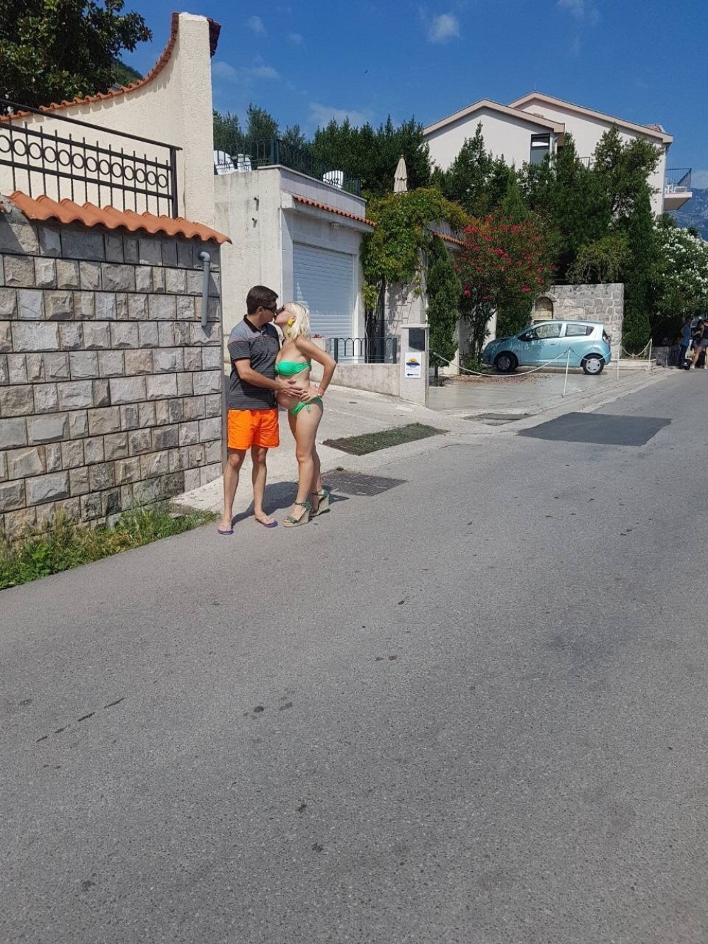 Pogledajte šta Jovana Jeremić radi sa mužem na obali mora!