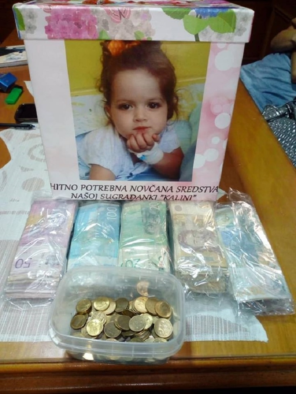 CELA SRBIJA JE USTALA, dijaspora se takođe pridružila, pomozite i vi da ovaj MALI ANĐEO PREŽIVI!