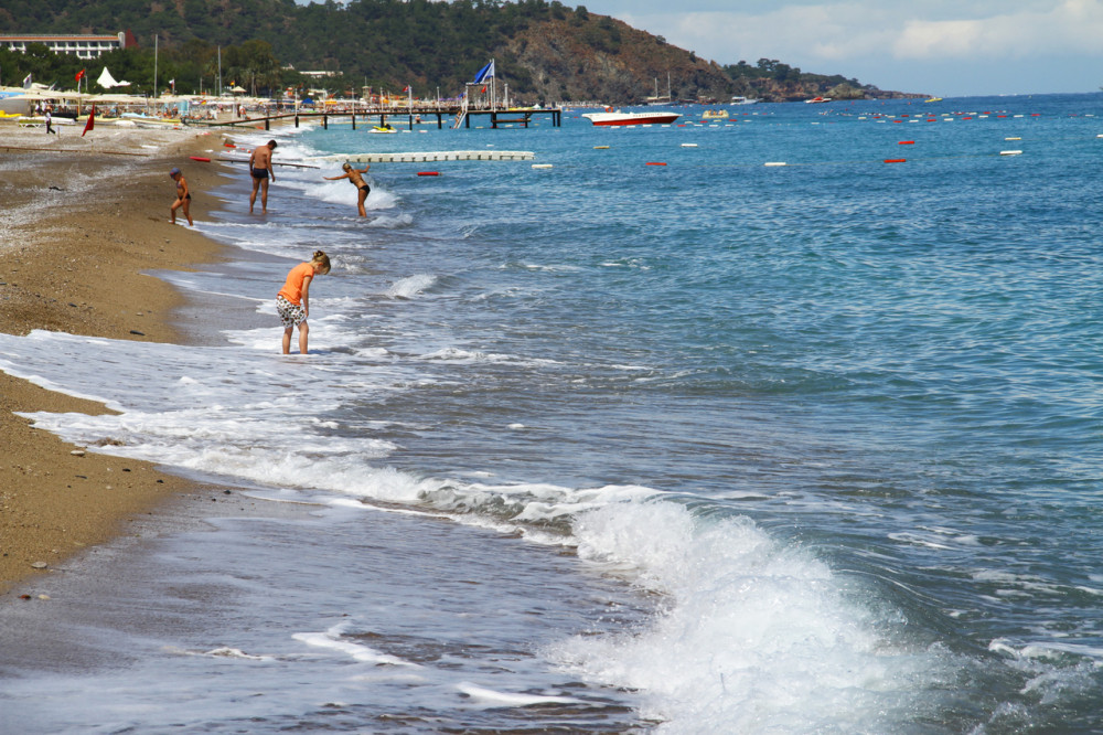 Zemljotres potresao Albaniju i Crnu Goru, pojavila se opasnost od CUNAMIJA?
