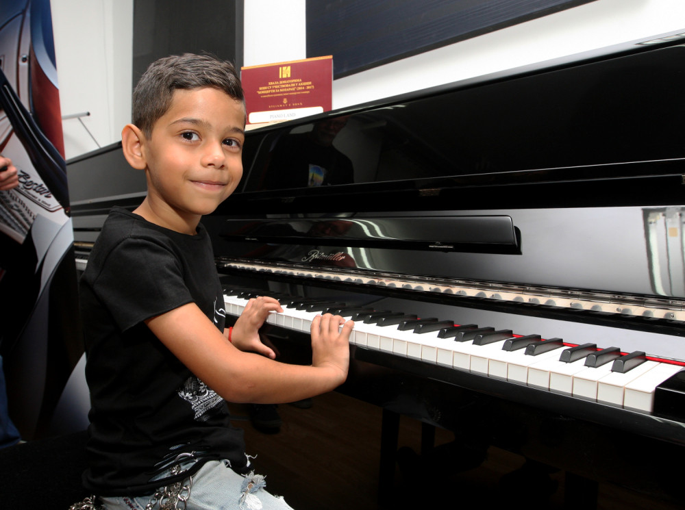 Mali Ljuba otkrio Tajnu ovogodišnje Beovizije!