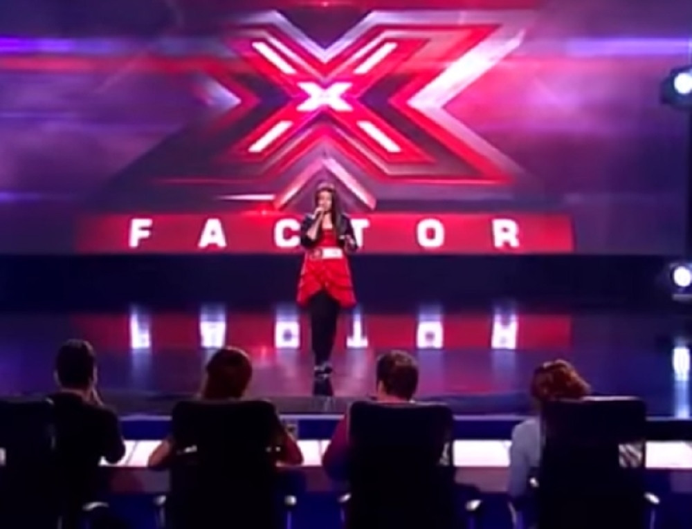 Učestvovala je u "X Faktoru", KLELA Eminu Jahović, a danas se UDALA! (FOTO+VIDEO)