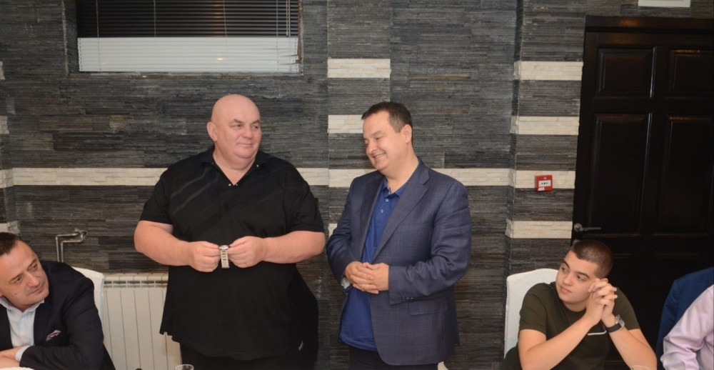 Dačić pre 10 godina postao ministar, a pogledajte šta mu je POKLONIO Palma!