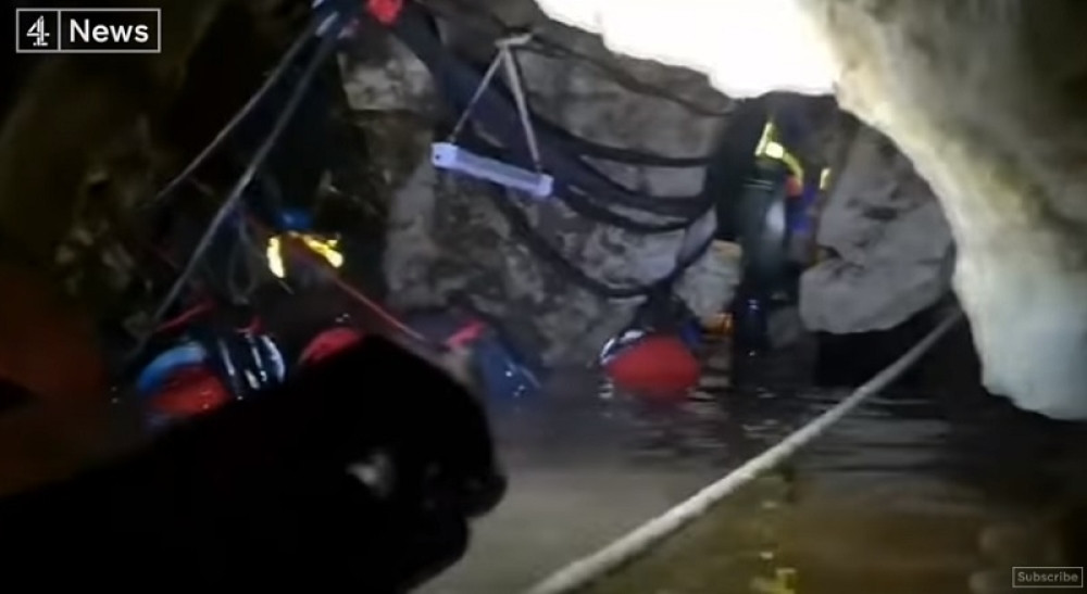 Iz pećine IZVUČEN I OSMI DEČAK, spasioci nastavljaju akciju SPASAVANJA