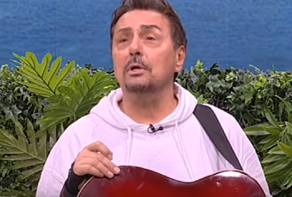 Keba se sa ŠIPKOM U RUCI pojavio u jutarnjem programu, niko nije verovao šta mu se desilo!