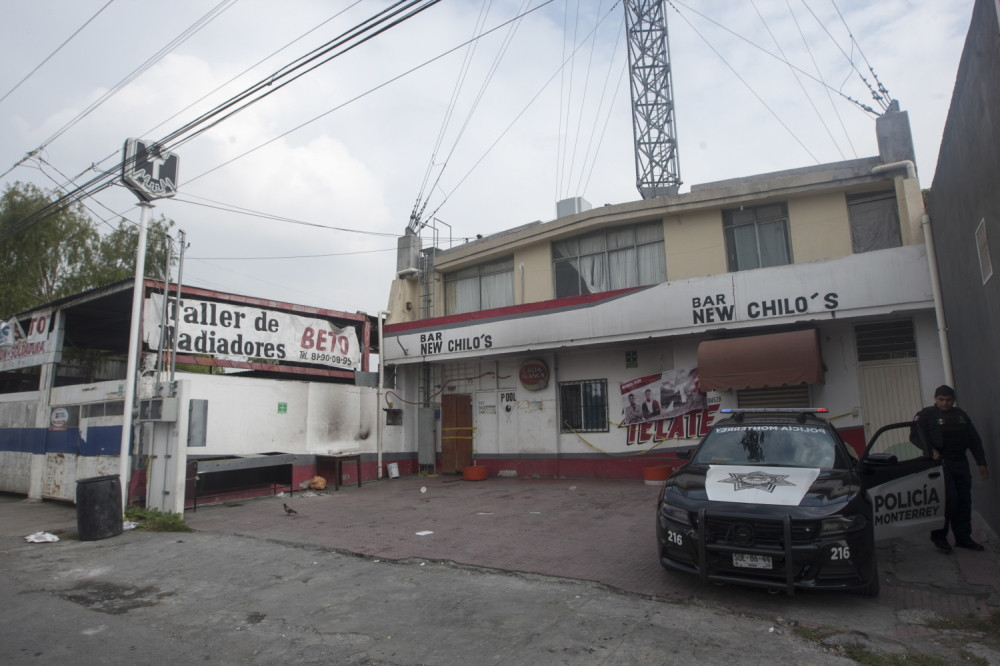 Članovi meksičkog kartela ofarbali svoje žrtve od glave do pete, pa ih gole terali na još mučnije stvari (FOTO)