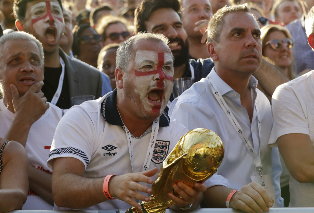 Engleska policija: Sreća što Hrvati ne PROIZVODE kola!