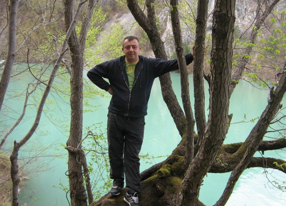 Smrt odbornika iz Užica potresla celu zemlju, a Jeremićev sledbenik NAPISAO NAJOGAVNIJI status povodom toga