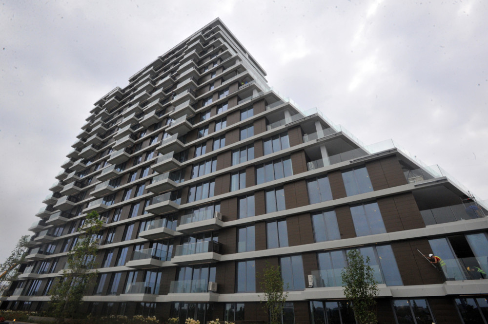 Dušan i Vera imaju DESETORO DECE, bave se POLJOPRIVREDOM i prvi su kupili stan u Beogradu na vodi