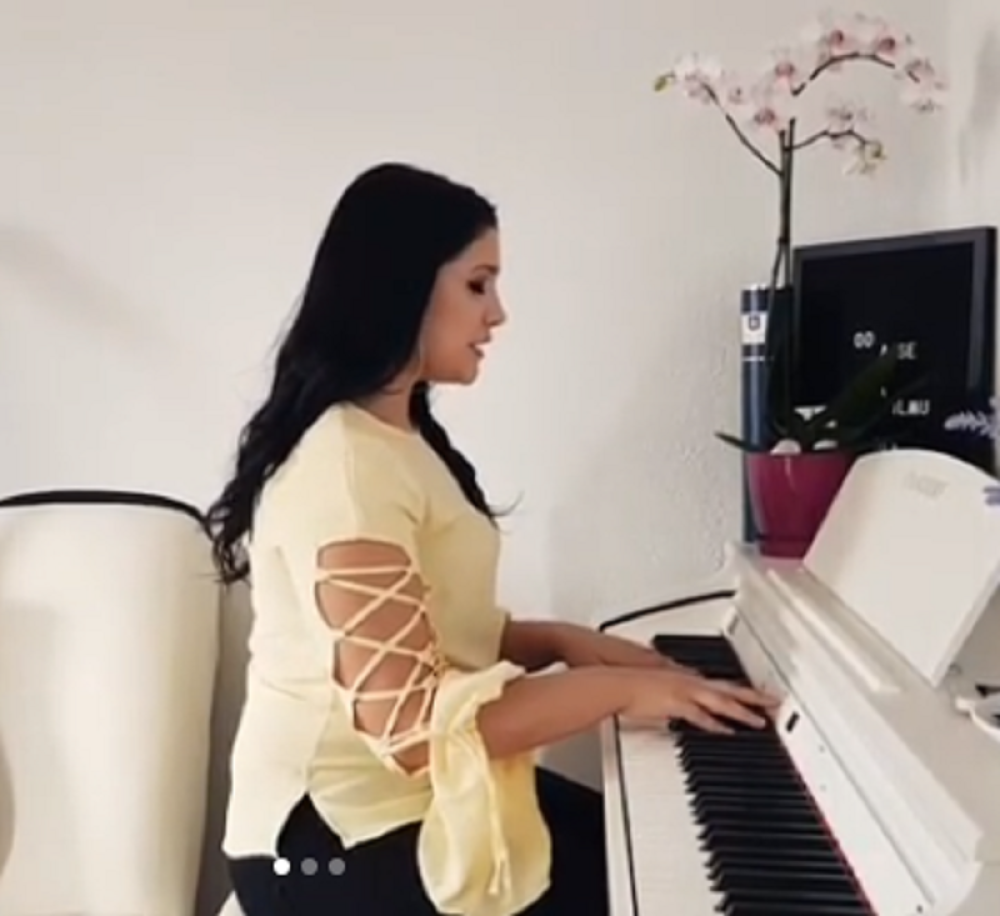 Imala je 13 godina kada je POTRESLA Balkan svojim glasom, a pre PET DANA se UDALA sa 18 GODINA!