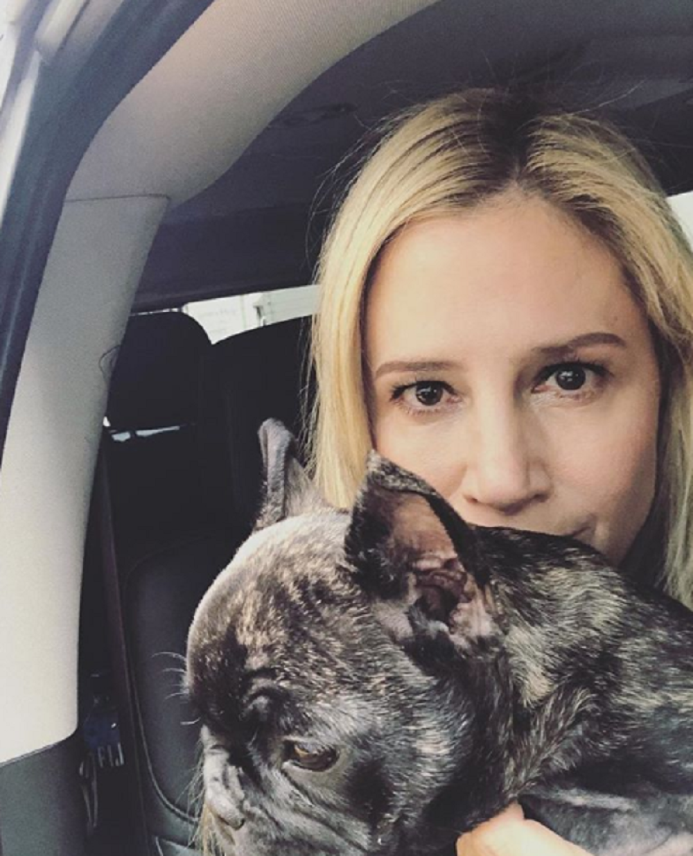 Mira: Reditelj mi je gurao kondom u usta, gušila sam se!