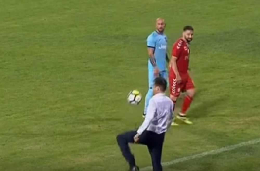 Lalatović se PRAVIO ŠMEKER, pa zaradio NAJGLUPLJE isključenje IKADA! (VIDEO)