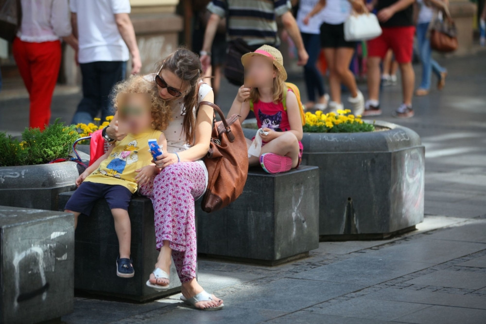 Svako može da nas špijunira za 100 evra: Dovoljno je da imate mobilni i znaće svaki vaš korak! Jezivo!