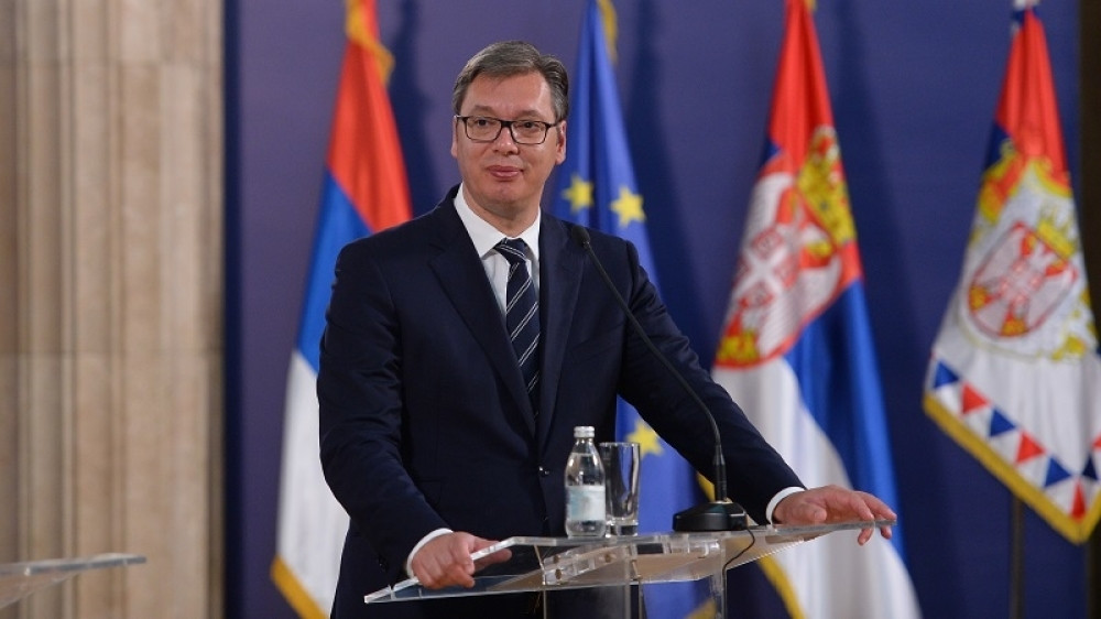 Vučić: Srbija računa na predsednika Makrona